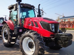 What are the working principles of the tractor